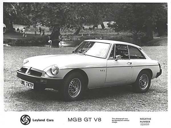 Leyland Cars: MGB GT V8 publicity photo, negative number 259990