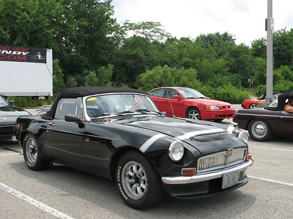Peter Smith's 1976 MGB with Rover 3.5L V8