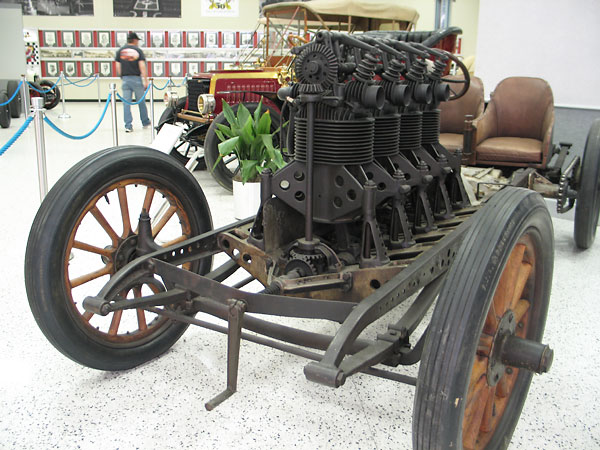 Premier Special, built by the Premier Motor Company of Indianapolis in 1903