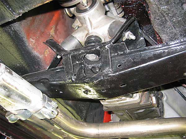 how to install transmission crossmember on a mgb