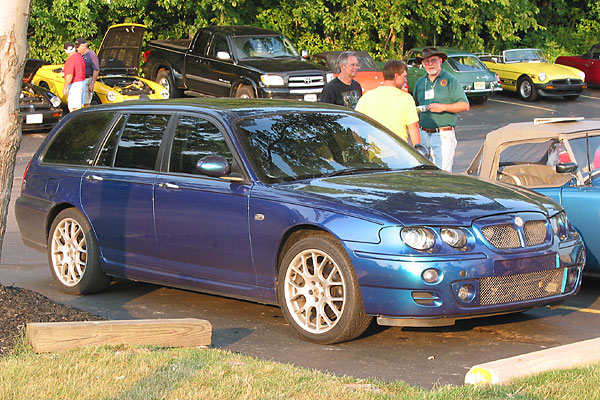 Philip Cooke's 2006 MG ZT-T 260 V8 (with Ford 4.6L V8 engine)