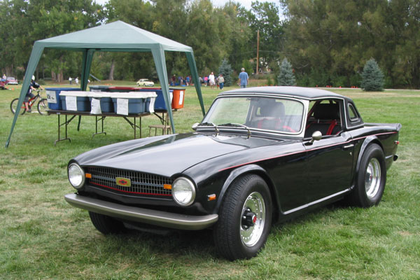 Rick Vandenberg's 1972 Triumph TR6 with Chevy 350 V8 and 700R4 transmission