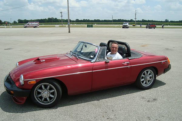 Bill Yobi's 1966 MGB with Ford Boss 302 V8